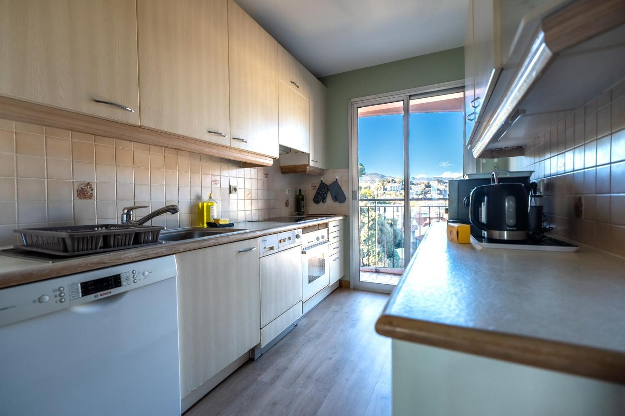 Apartment Sea & View